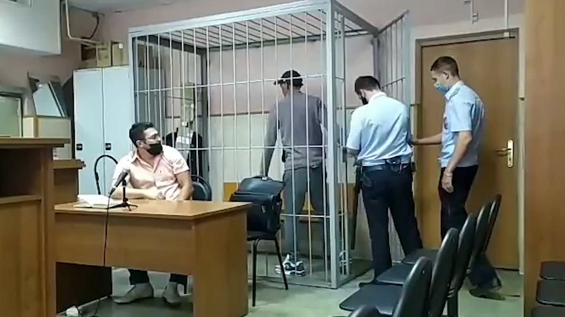 В Волгограде суд отправил под стражу подозреваемого в насилии над ребенком