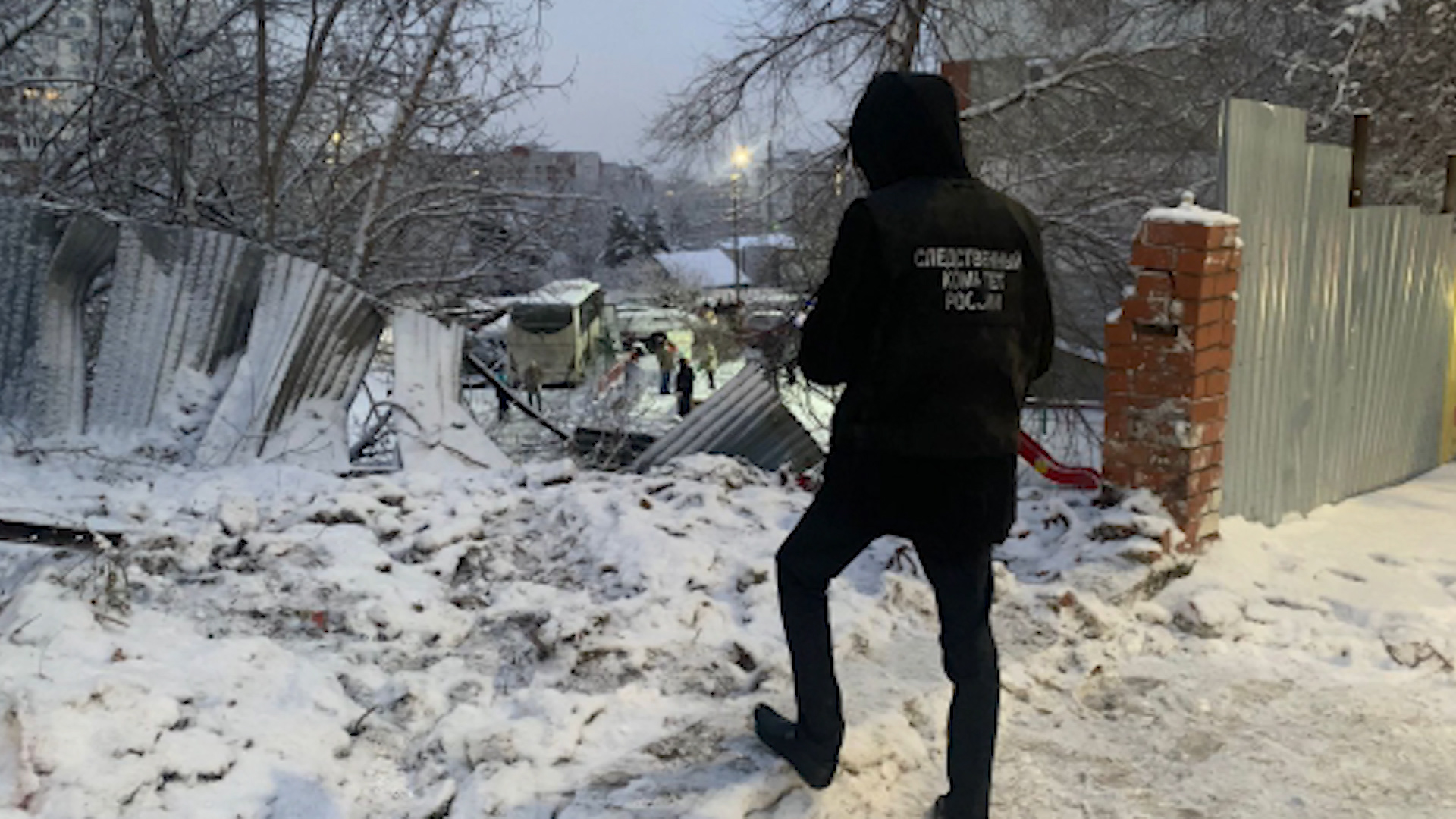 Пятеро волгоградцев остаются в больницах Саратова после ДТП с автобусом