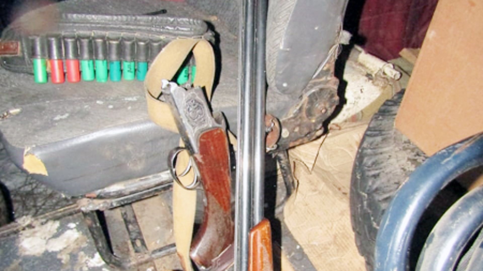 12 мужчин из разных регионов незаконно охотились на косуль в Волгоградской области