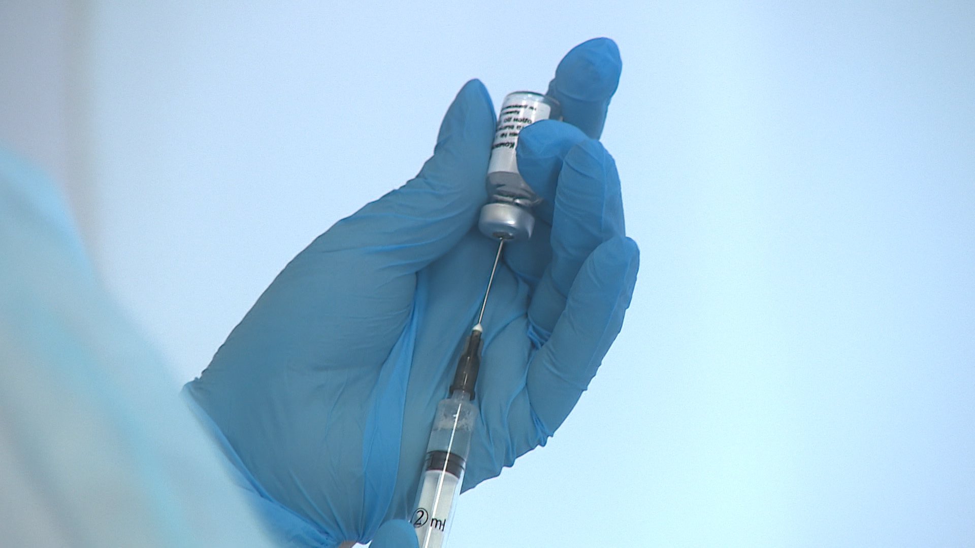 Волгоградцы чаще других россиян готовы предоставить работодателю сертификат вакцинации