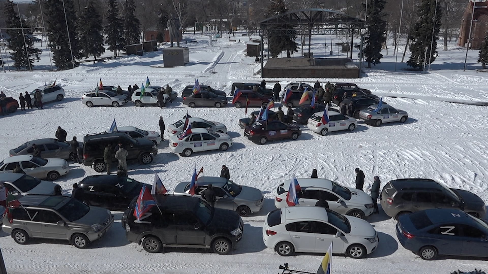 В Урюпинске прошел масштабный патриотический автопробег