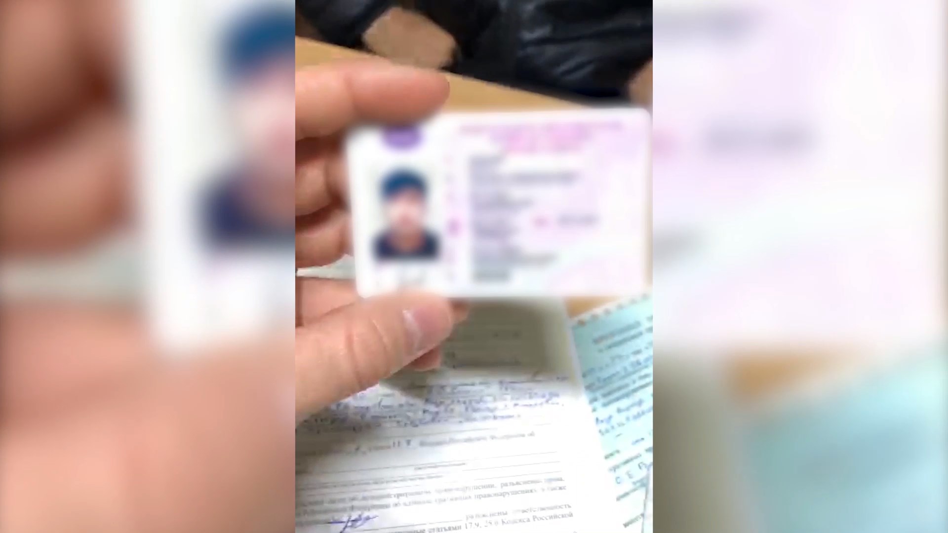 Водителя с поддельными документами поймали полицейские в Волгоградской области