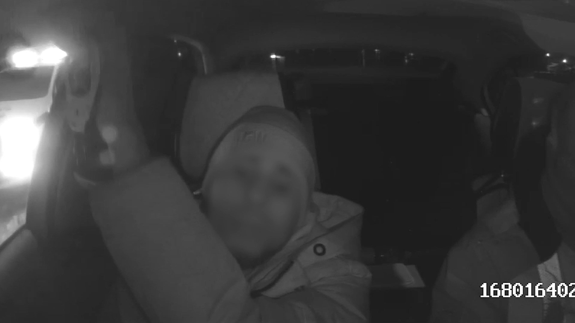 Волгоградские полицейские задержали пытавшегося сбежать автоугонщика