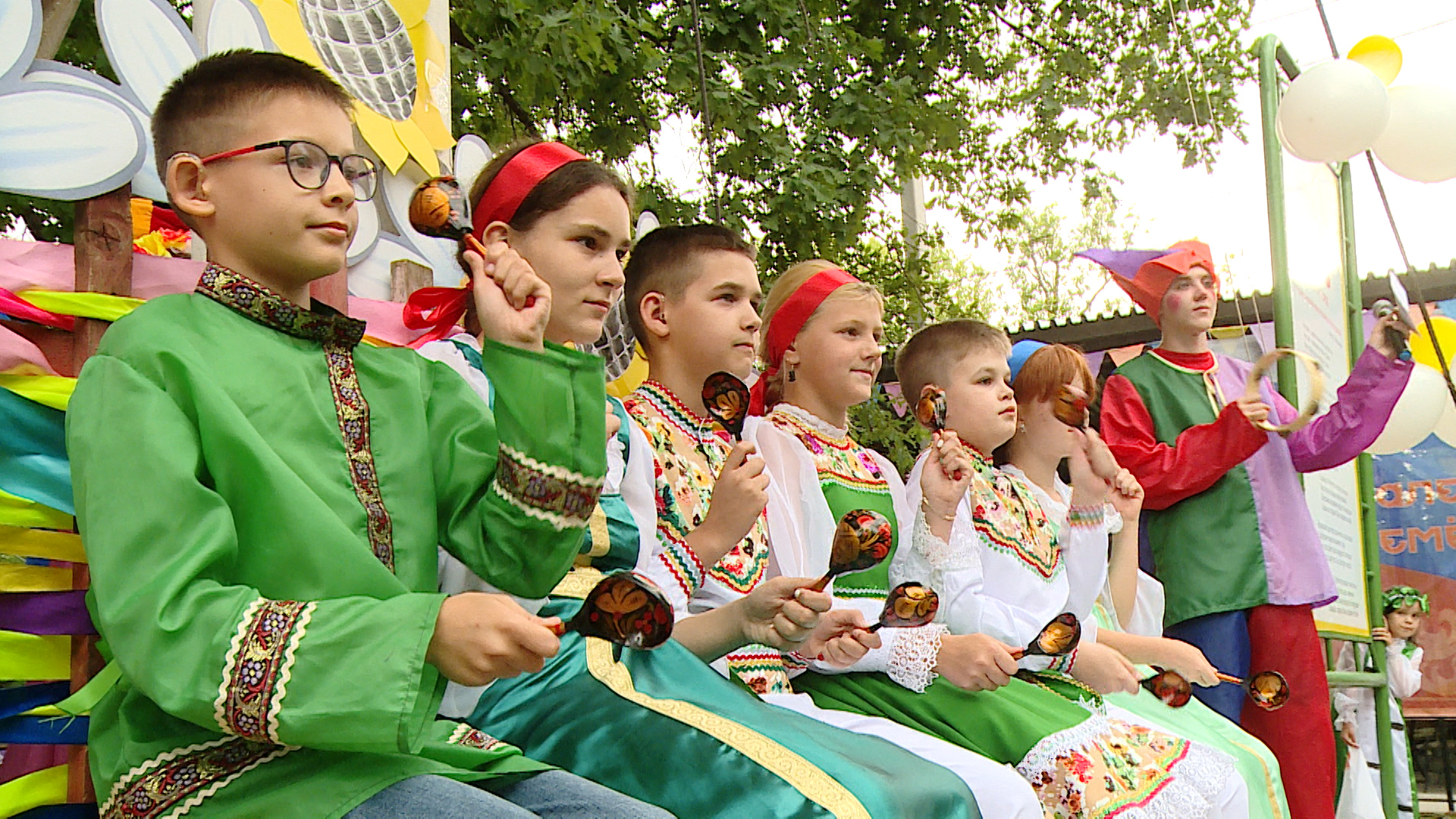 В волгоградском «Орленке» стартовала инклюзивная смена