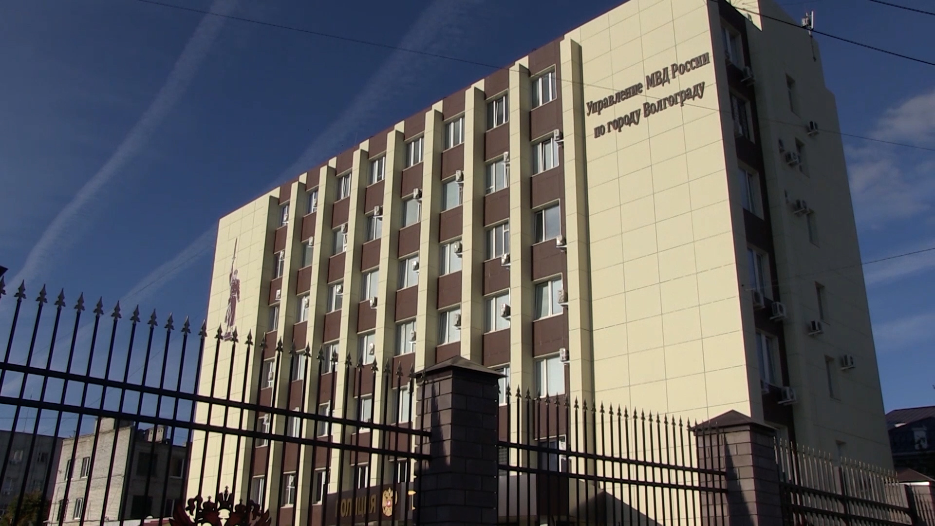 Волгоградец украл золотые серьги у 9-летней девочки