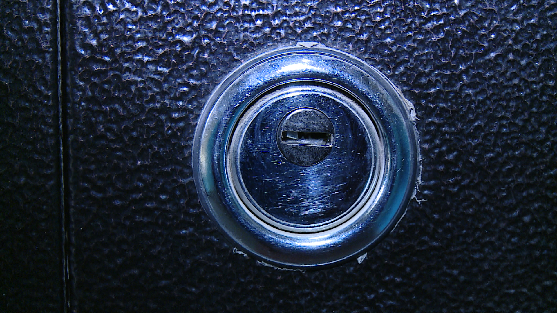 На похороны родственника: волжанка обманула пожилую женщину и украла 100 тысяч рублей