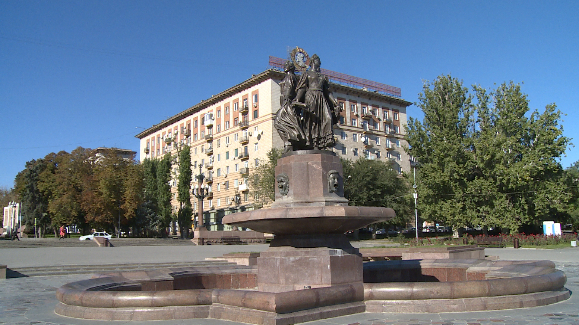 Волгоградские фонтаны готовят к зиме