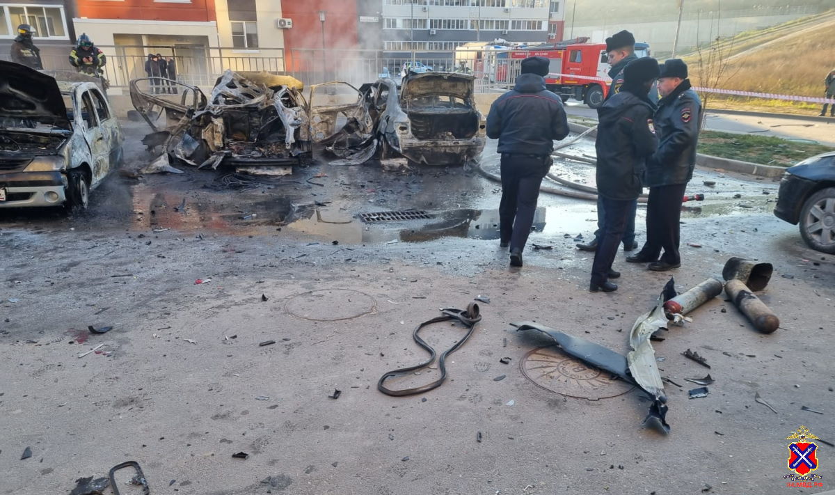 В сгоревшем автомобиле в Волгограде находился ребенок