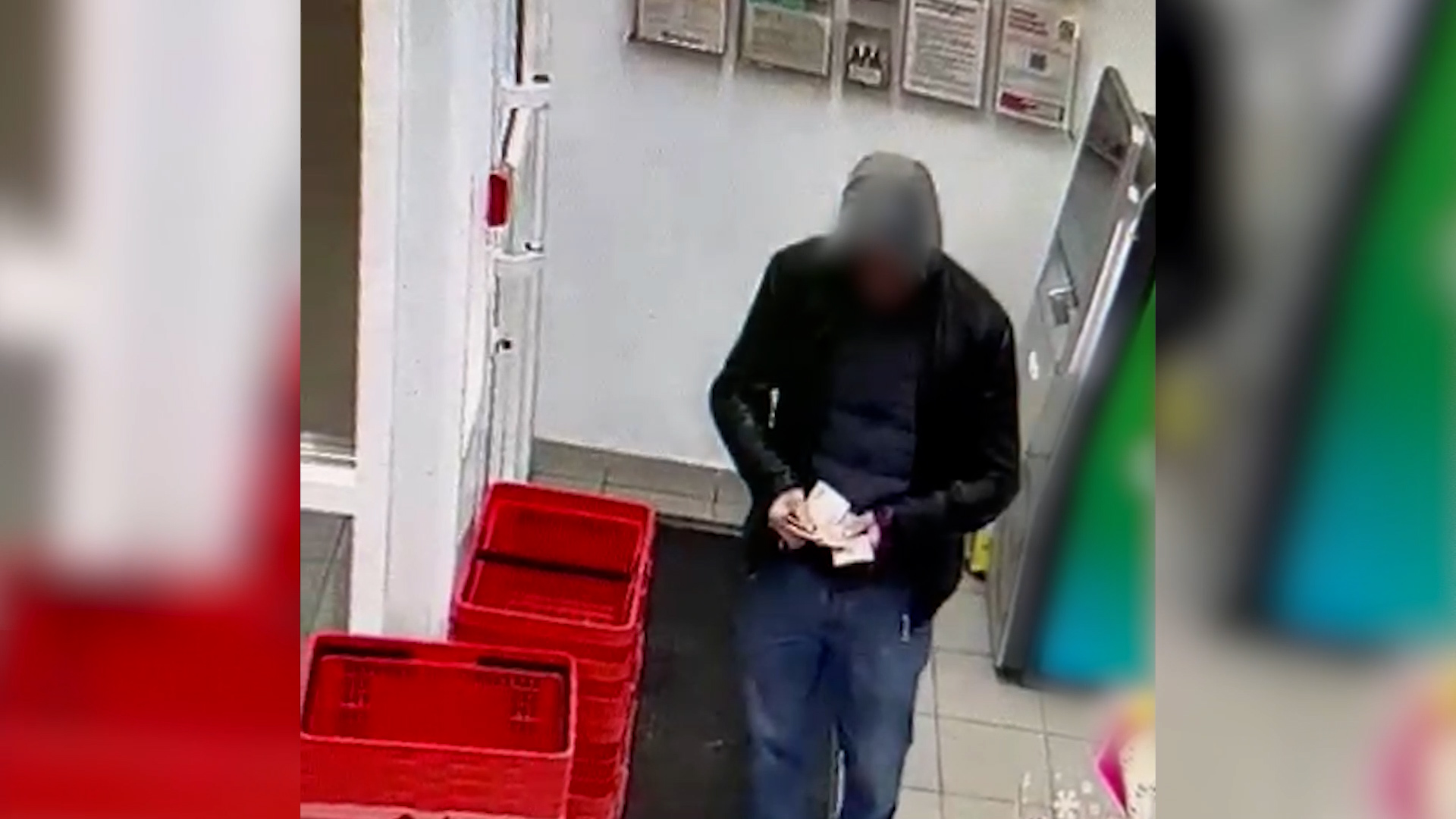 Волгоградец перевел аферисту 47 тысяч рублей за несуществующую партию раков