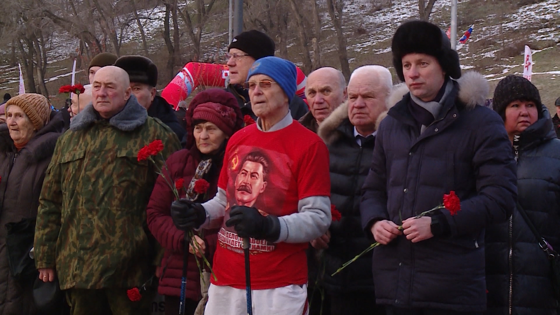 97-летний волгоградский ветеран стал участником забега в честь юбилея Сталинградской Победы