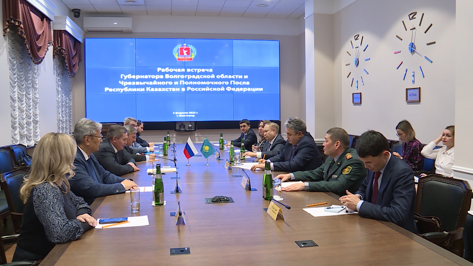 Губернатор Волгоградской области провел рабочую встречу с послом Казахстана