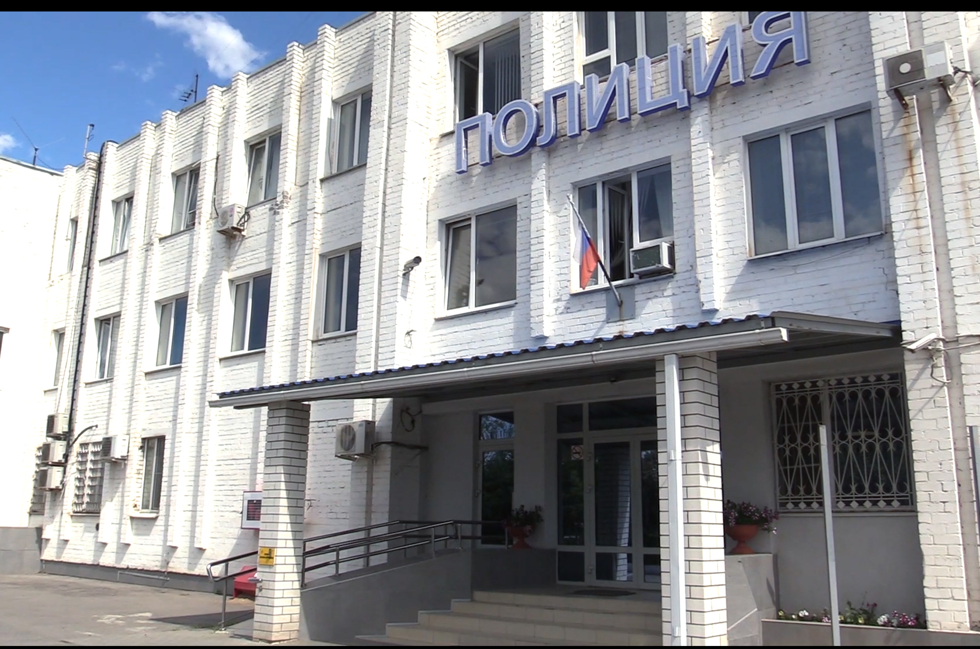 В Волгограде посетитель ночного клуба травмировал диджея