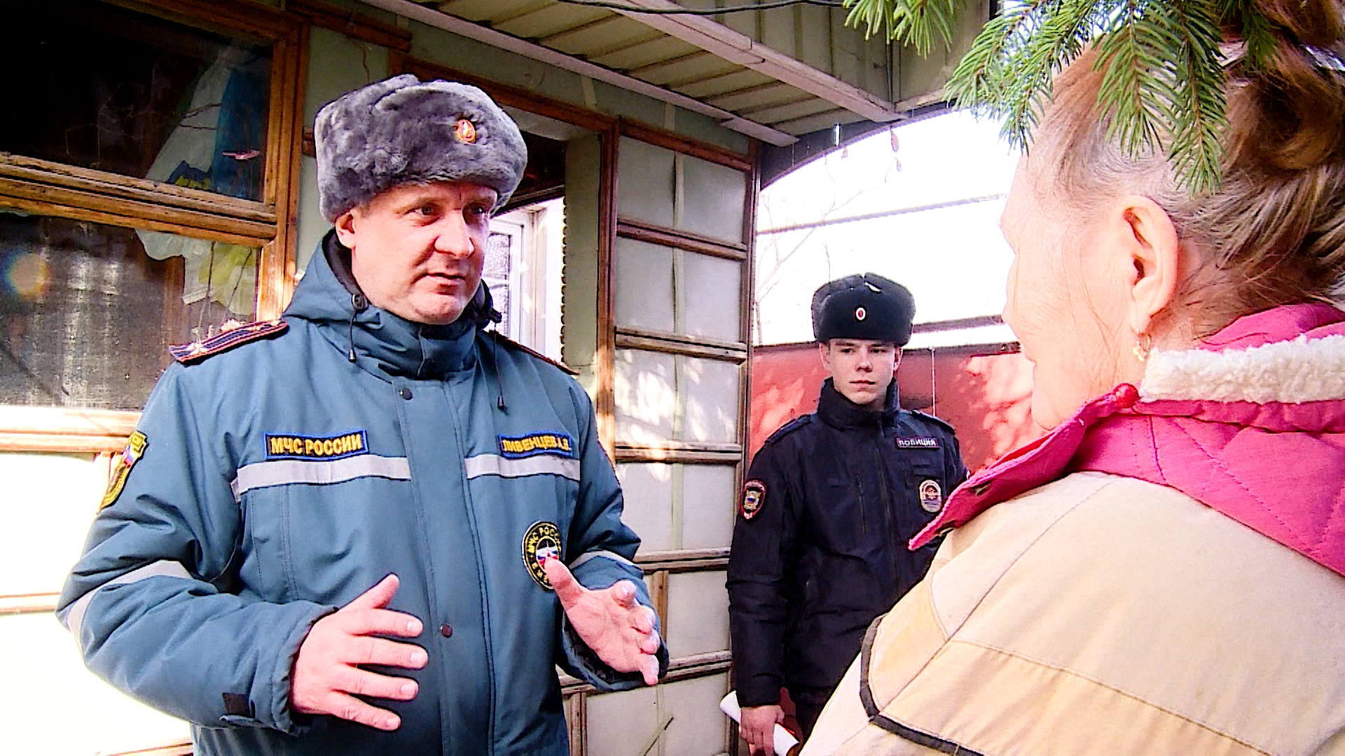 Перед началом пожароопасного сезона сотрудники МЧС сообщили о новых правилах обращения с огнем