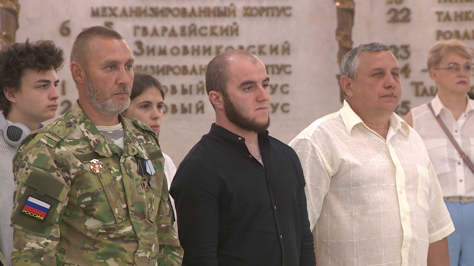 «Главное – вернуться живыми»: награжденные в Волгограде участники СВО обратились к боевым товарищам
