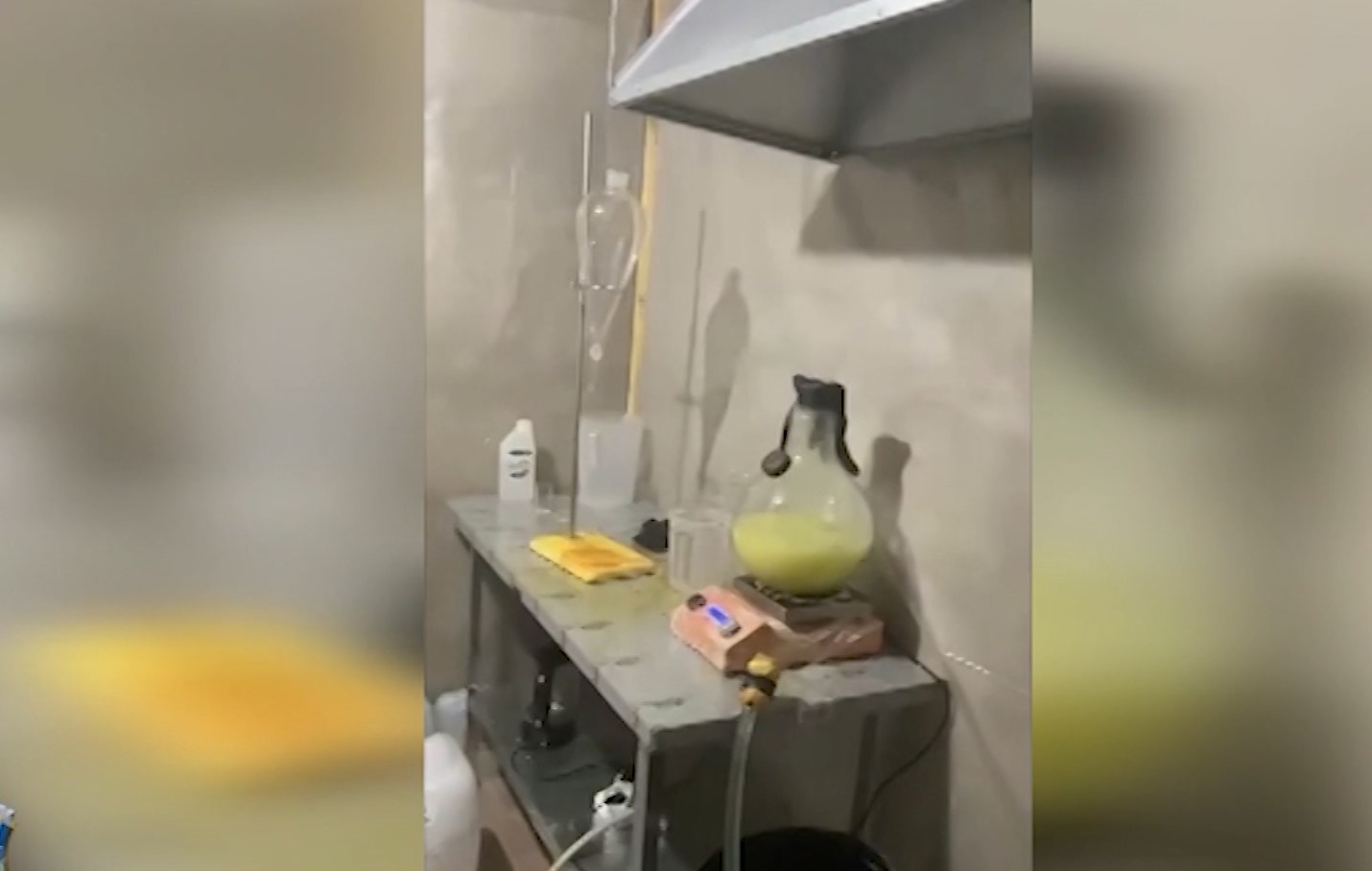Супруги из Волгоградской области организовали на даче нарколабораторию