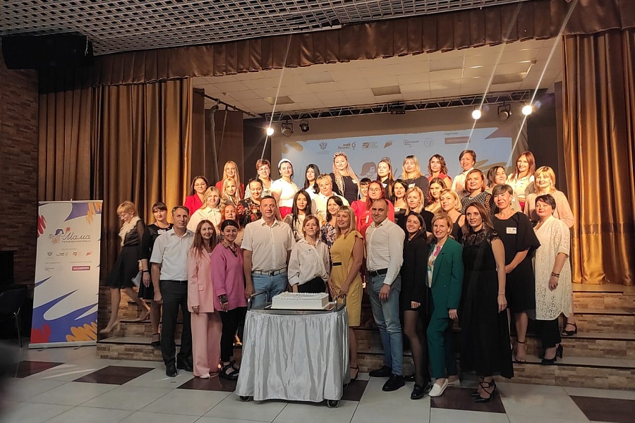 Жительница Михайловки стала победителем конкурса «Мама-предприниматель» в Волгоградской области