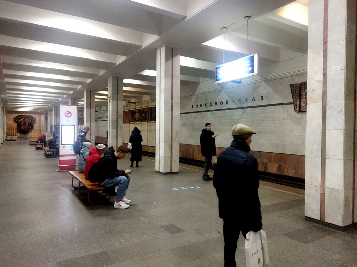 На станции «Комсомольской» волгоградского метротрама монтируют эскалаторы