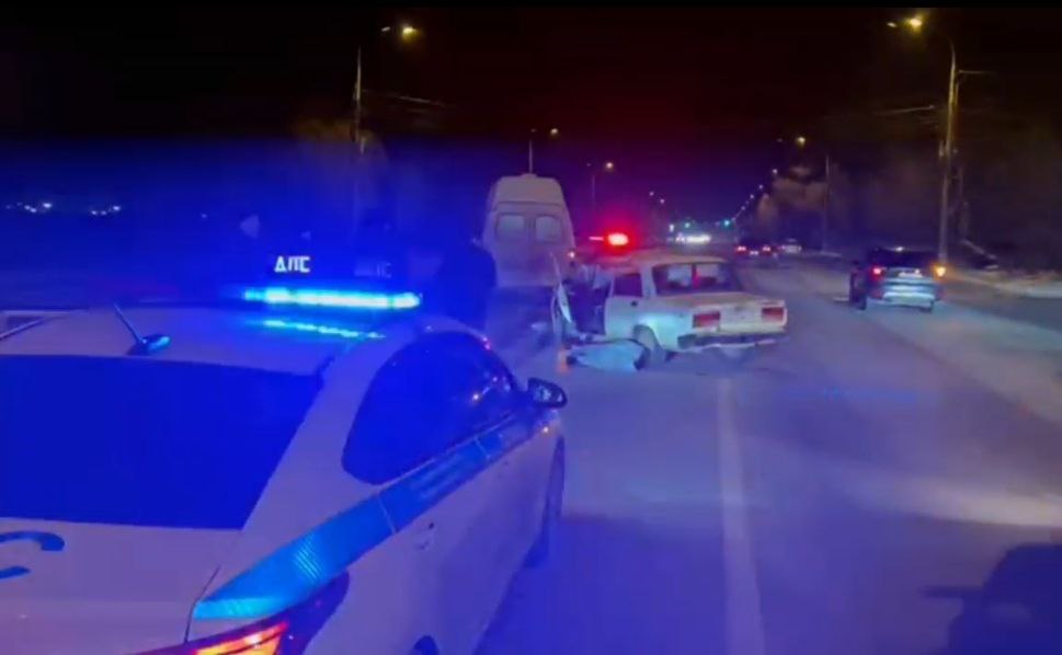 В Волгограде в ДТП с маршруткой погиб 75-летний водитель