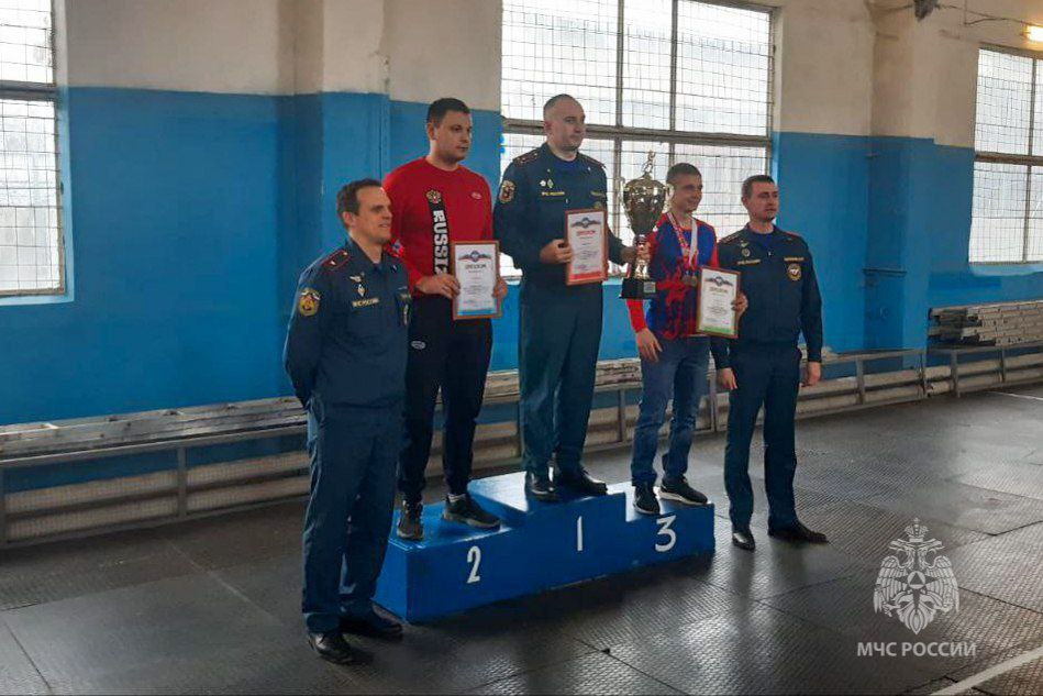 Чемпионат по пожарно-спасательному спорту прошел в Волгограде