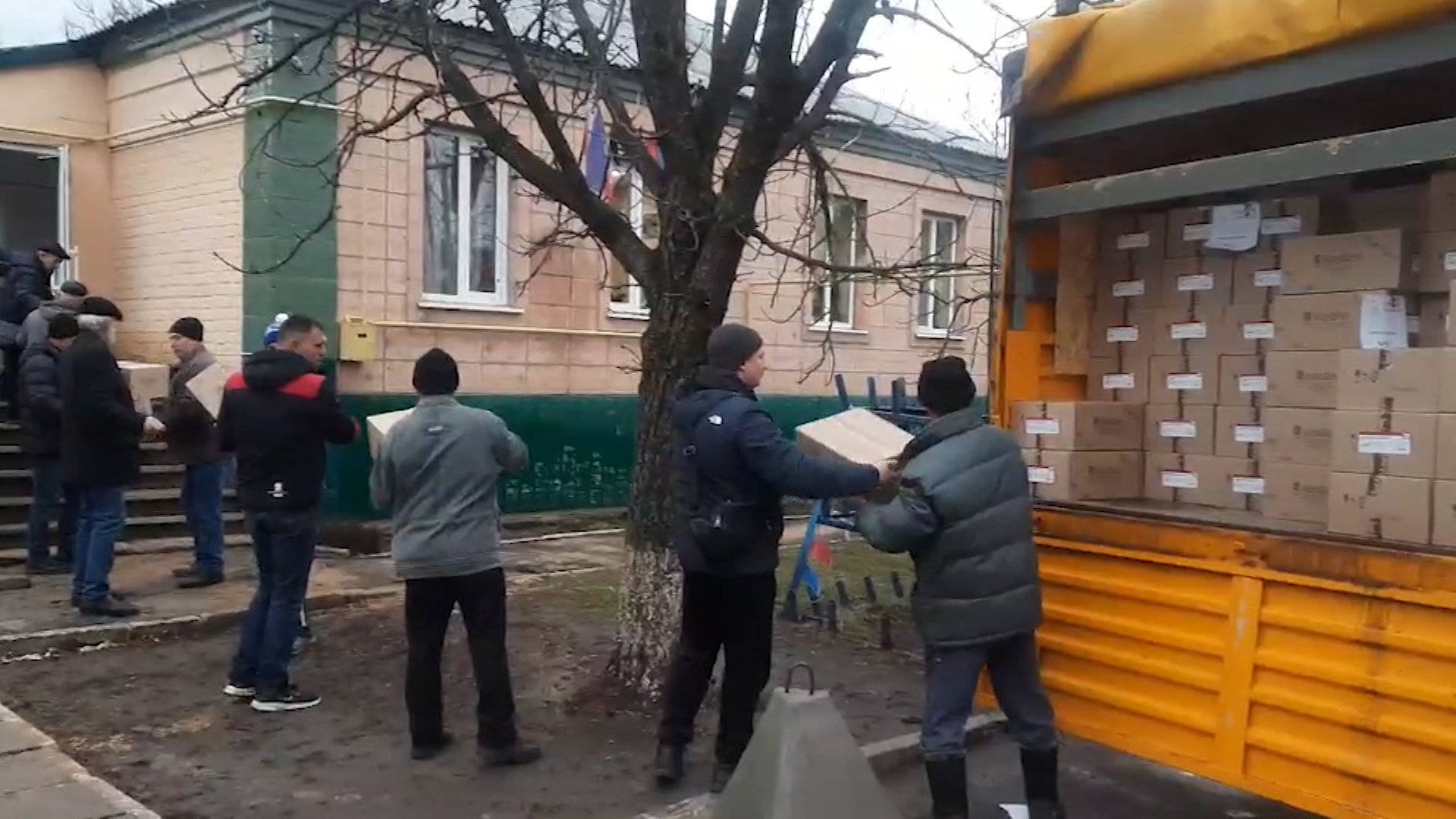 В подшефном районе ЛНР оценили помощь Волгоградской области