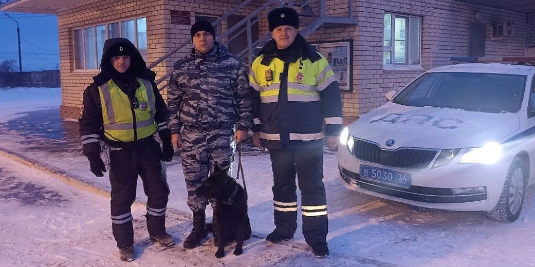 Волгоградские полицейские помогли доставить задыхающегося малыша в больницу