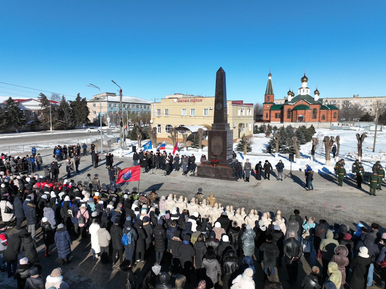 Под Волгоградом открыли мемориальную зону с памятной стелой