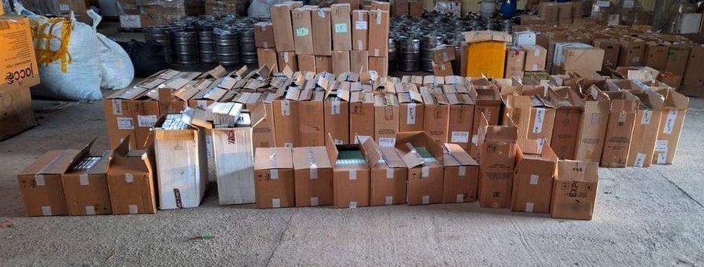 Волгоградские полицейские изъяли более 44 тысяч пачек нелегального табака