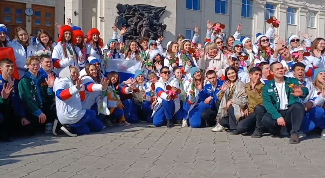 Участники Всемирного фестиваля молодежи вернулись в Волгоградскую область