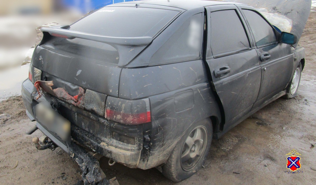 В Волгоградской области женщина подожгла машину из-за личной неприязни к владельцу