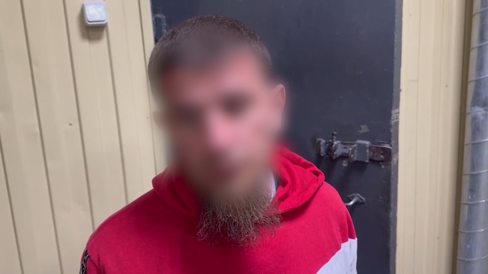 В Волгограде задержали находившегося в федеральном розыске преступника