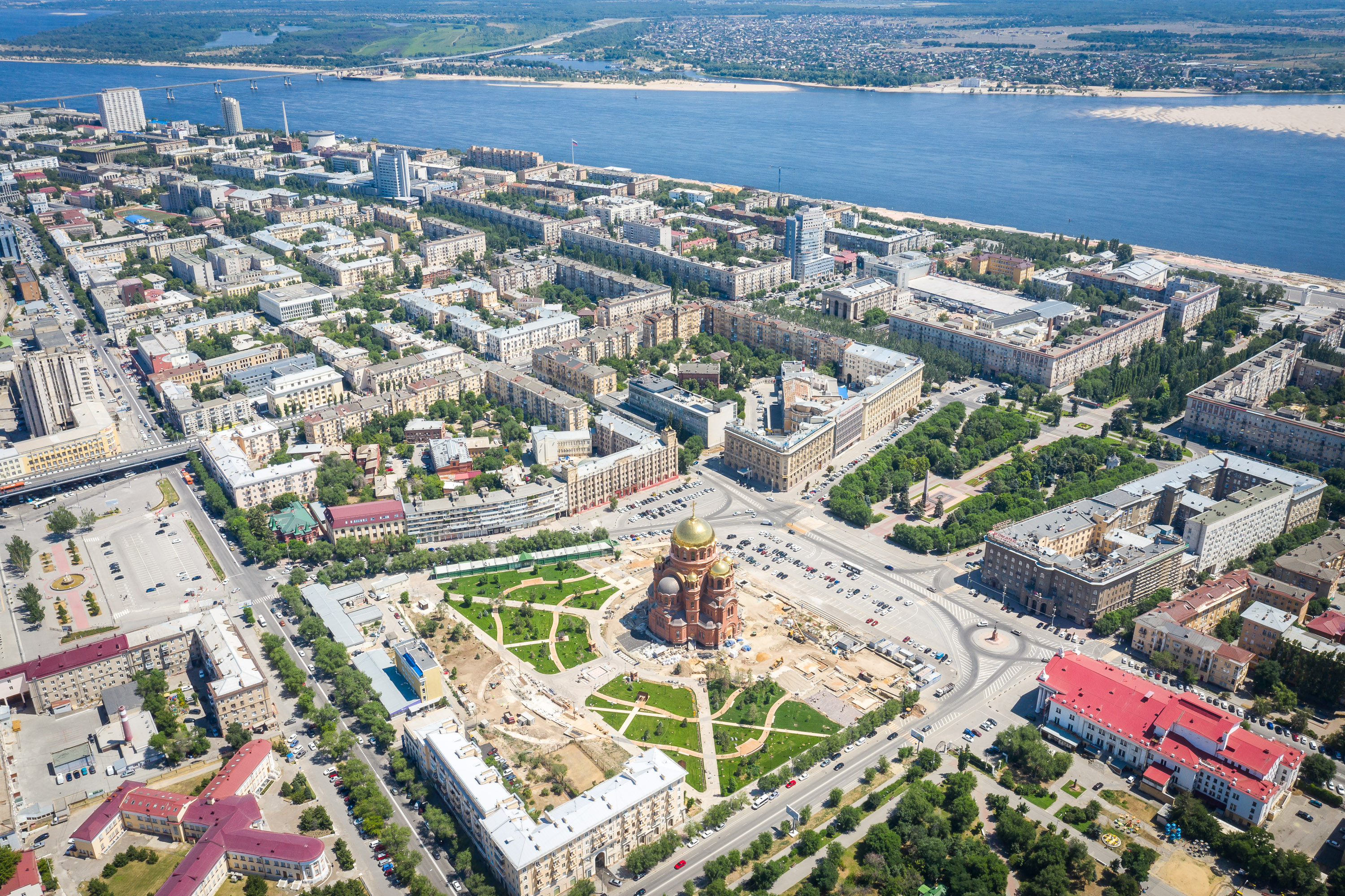 Бывший «МАН» хотят демонтировать в центре Волгограда