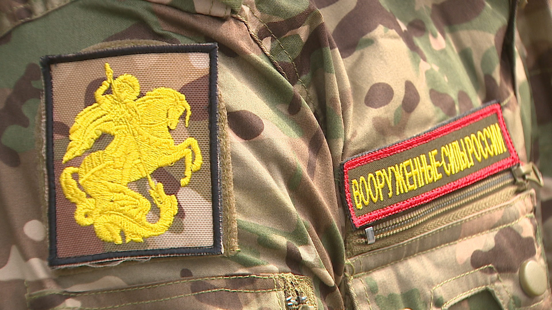 Путин установил единовременную выплату в 400 тысяч рублей для участников СВО