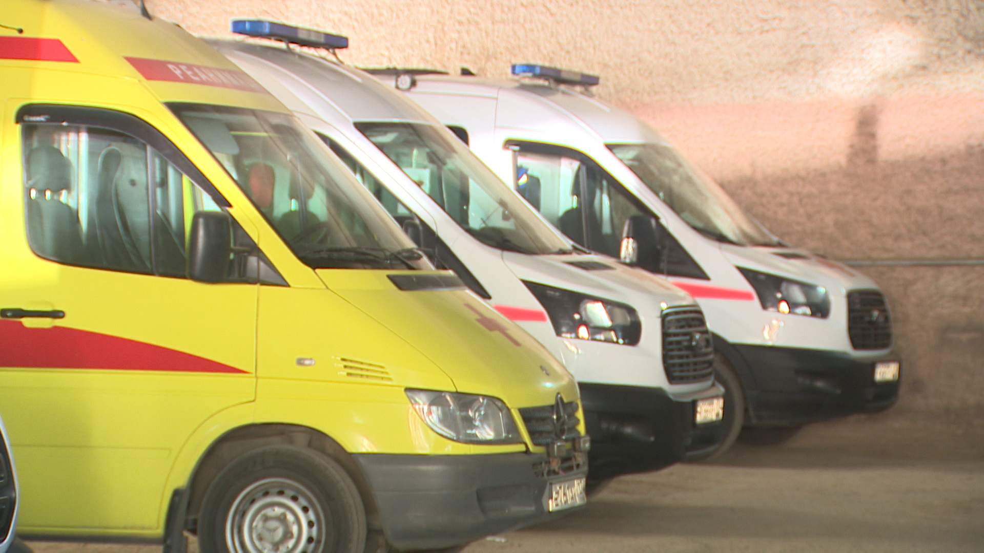 Девять человек остаются в больницах после крушения поезда под Волгоградом