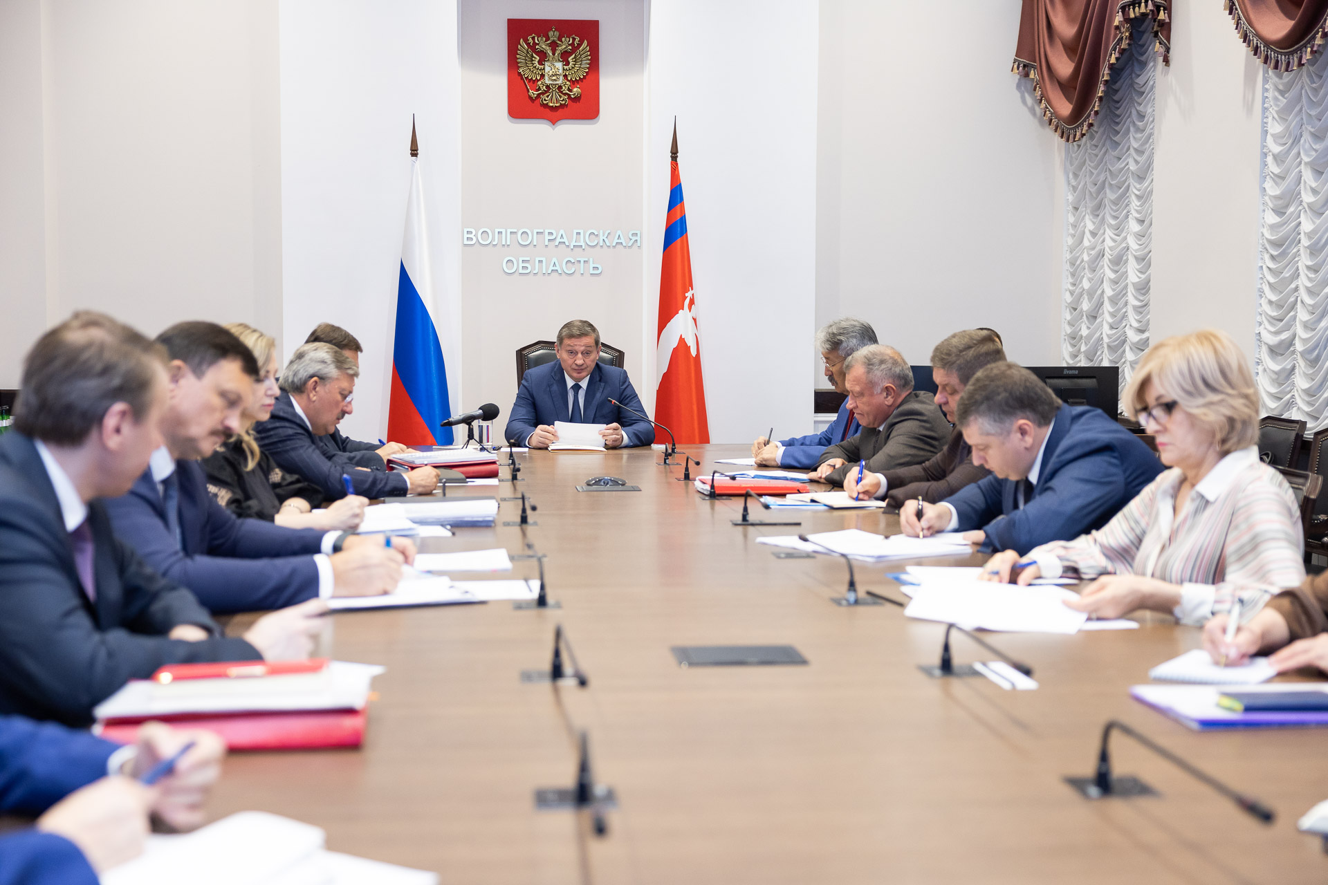 Раннее начало отопительного сезона предусмотрят в случае похолодания в Волгоградской области