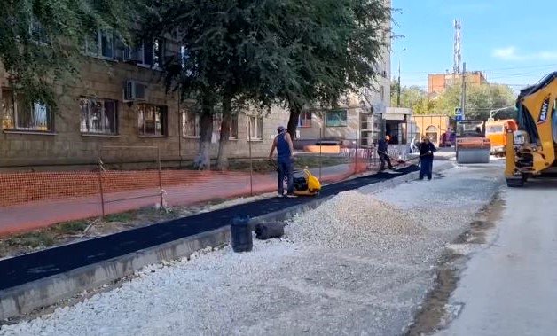 В Волгограде стартовали работы по расширению проезжей части на улице Иркутской