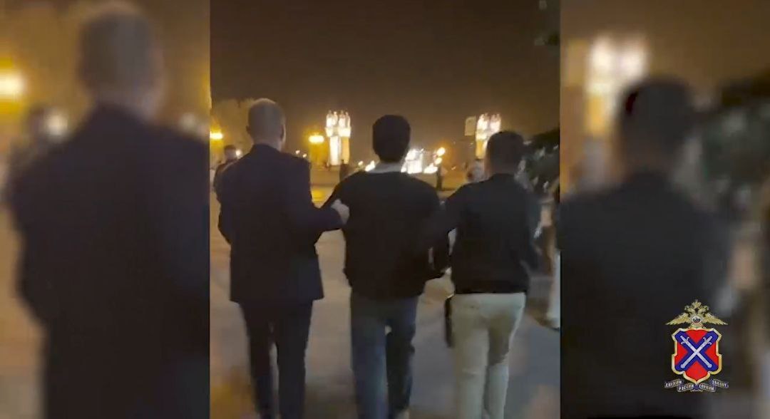 Волгоградские полицейские поймали 18 подростков, «отдыхающих» ночью без родителей