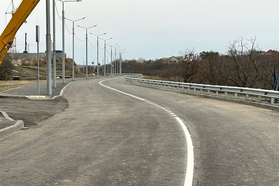 На 98 % готова новая дорога в Кировском районе Волгограда