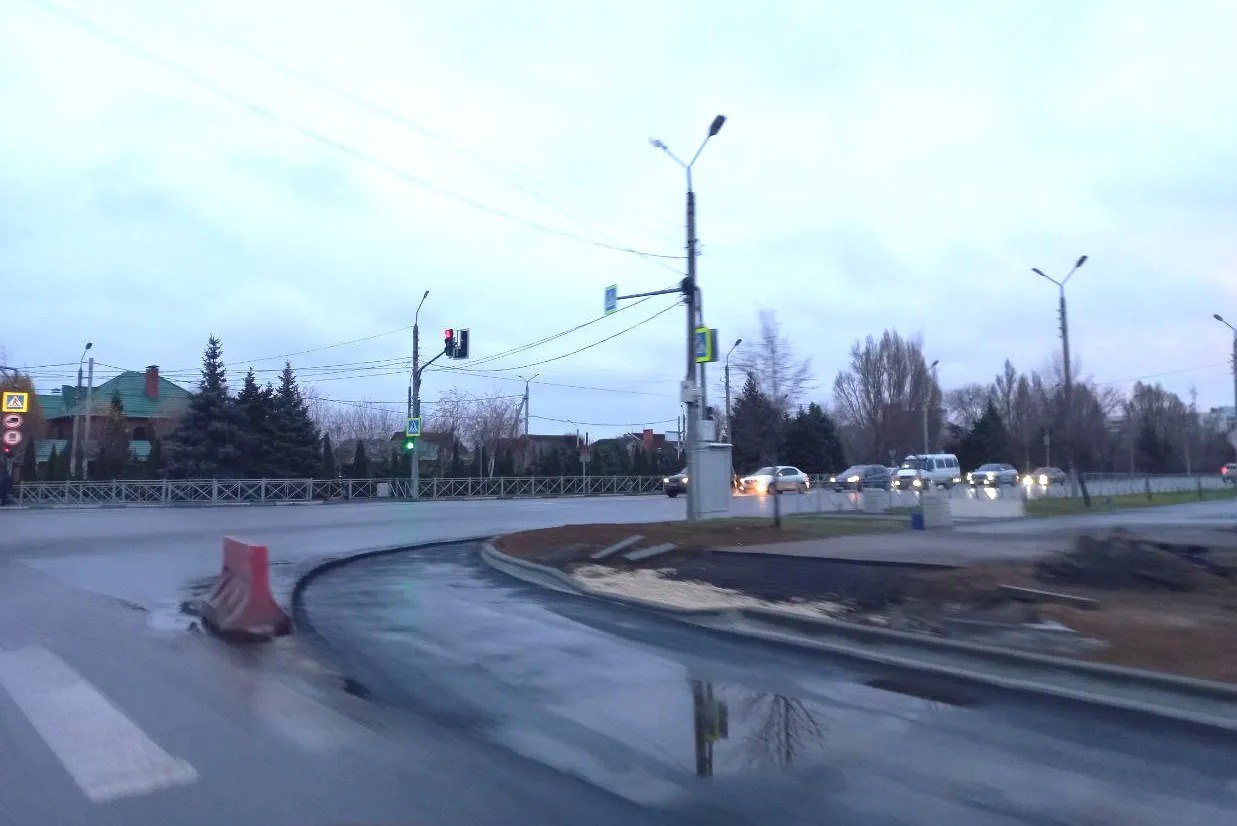 Проезжую часть на проспекте Ленина в Волжском расширят к 15 декабря