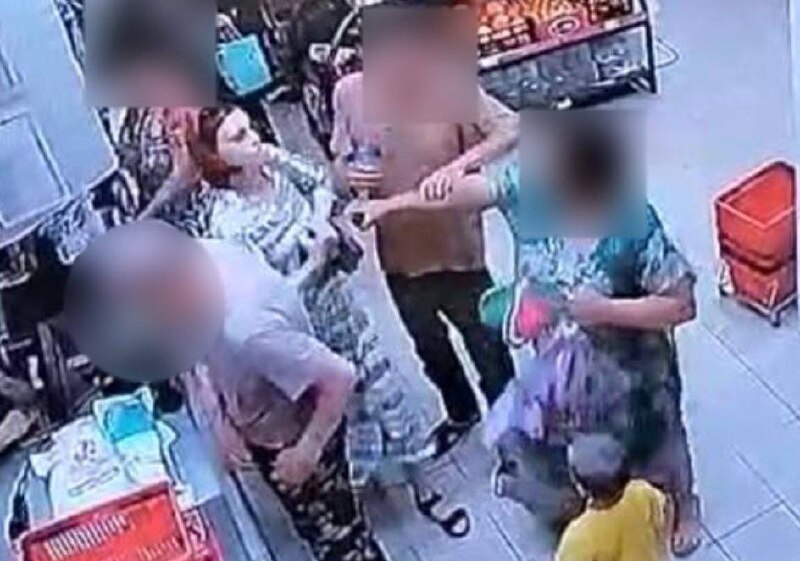 Волгоградские следователи продолжают поиски избитой летом посетительницы магазина