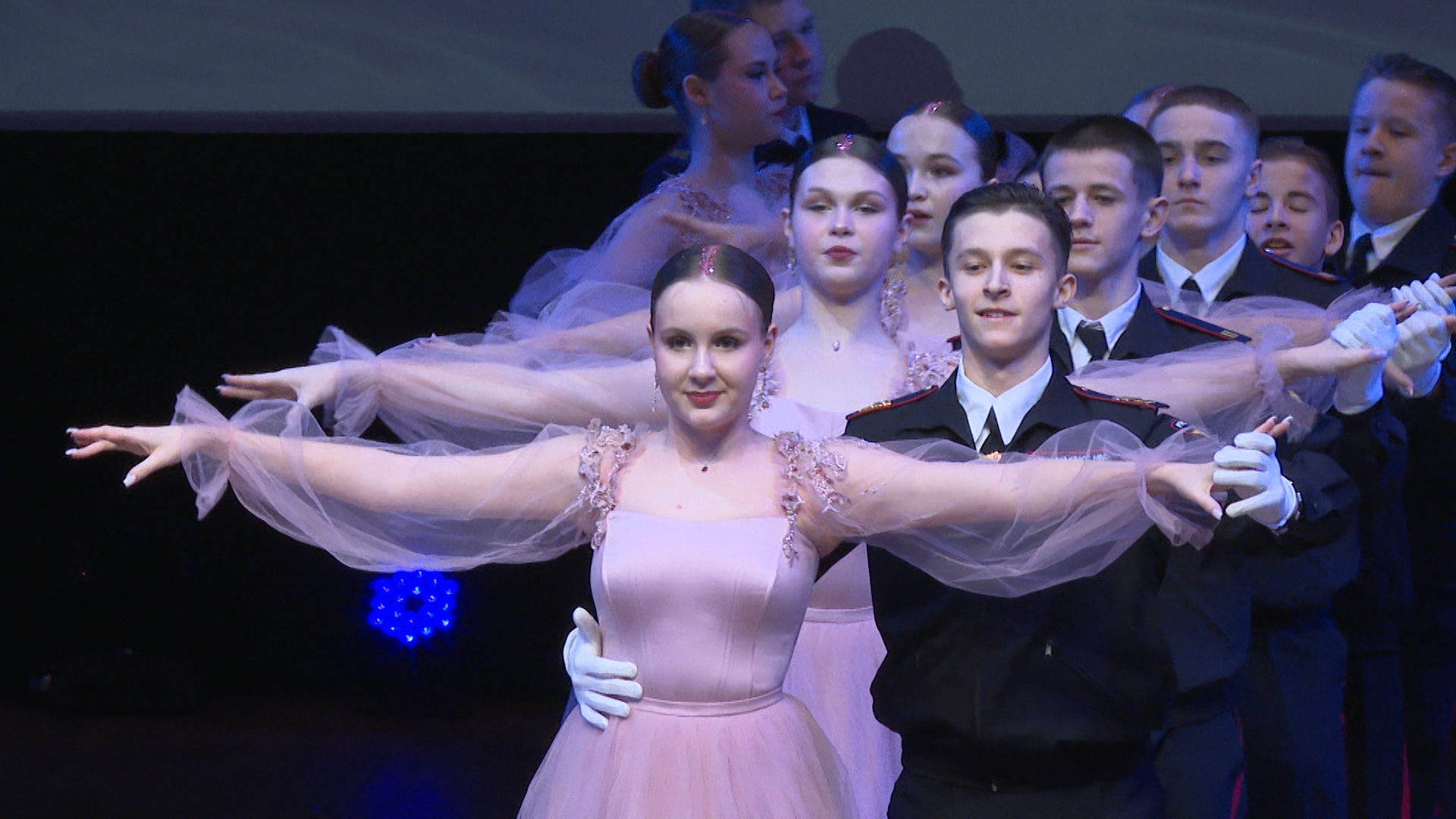 В Волгограде определили победителей кадетского новогоднего бала