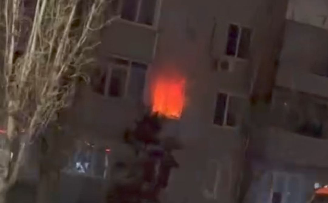 Бенгальские огни стали причиной пожара в доме под Волгоградом
