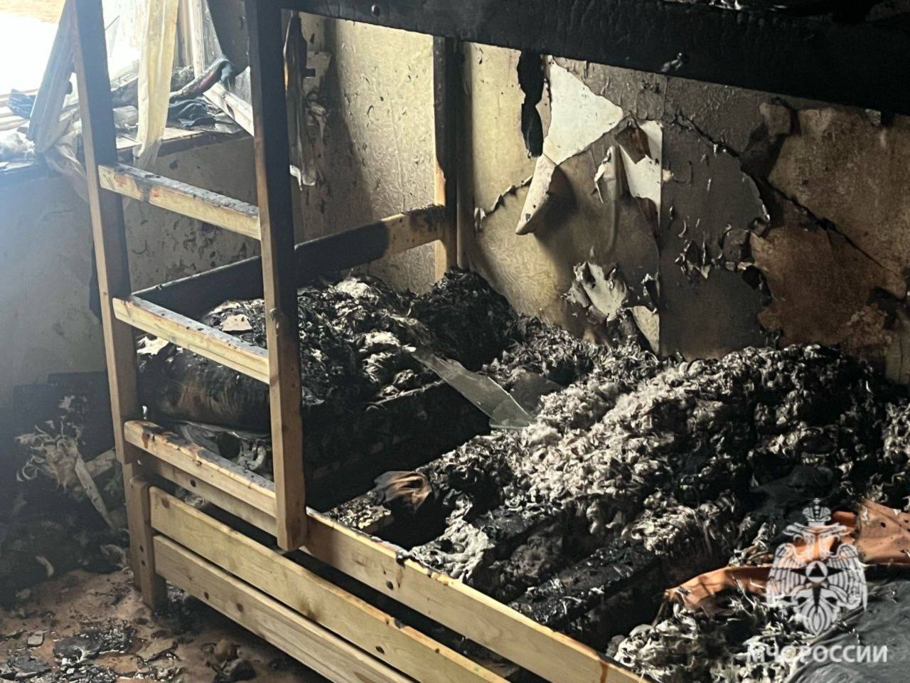 Число жертв пожара в Тракторозаводском районе Волгограда возросло до четырех