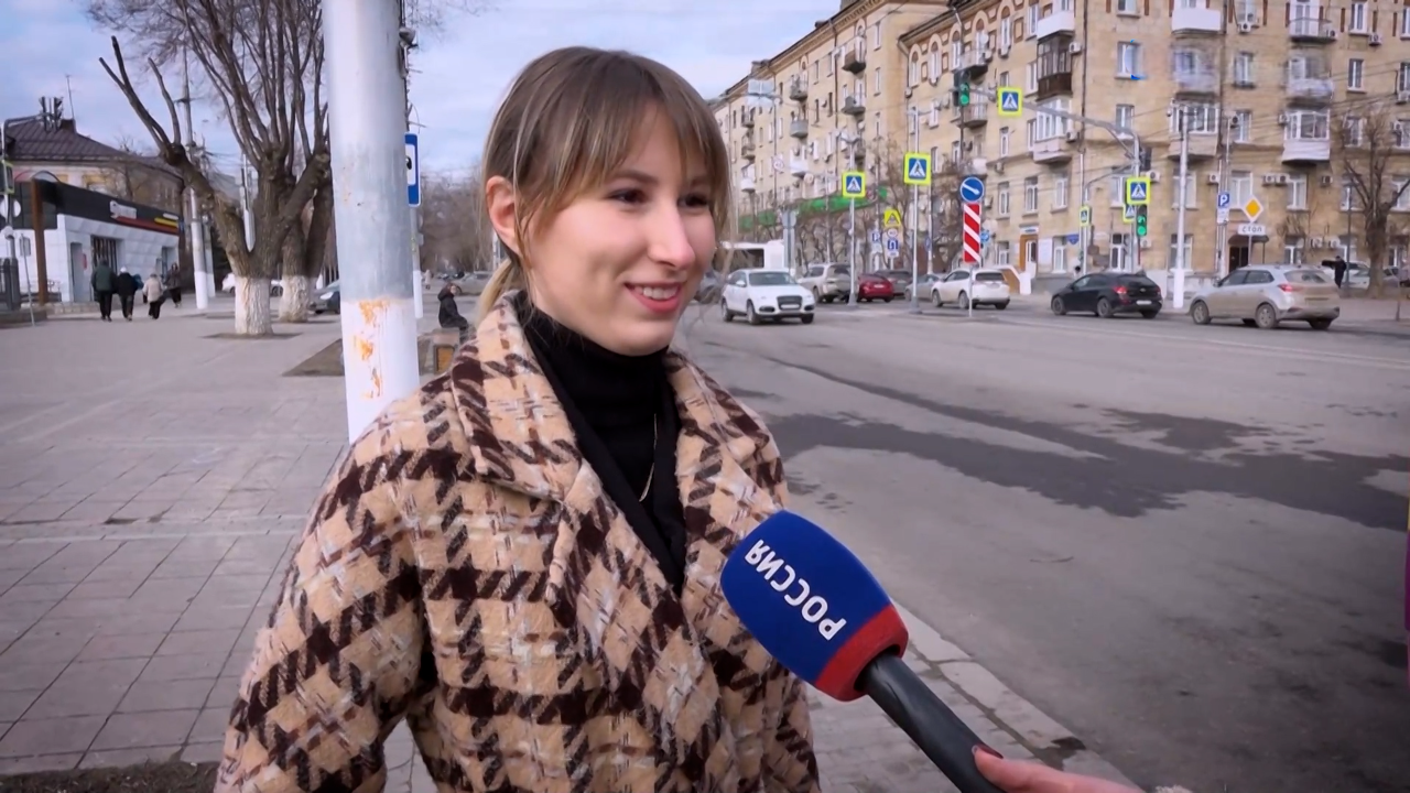 Волгоградцы рассказали, как коротают время по пути на работу