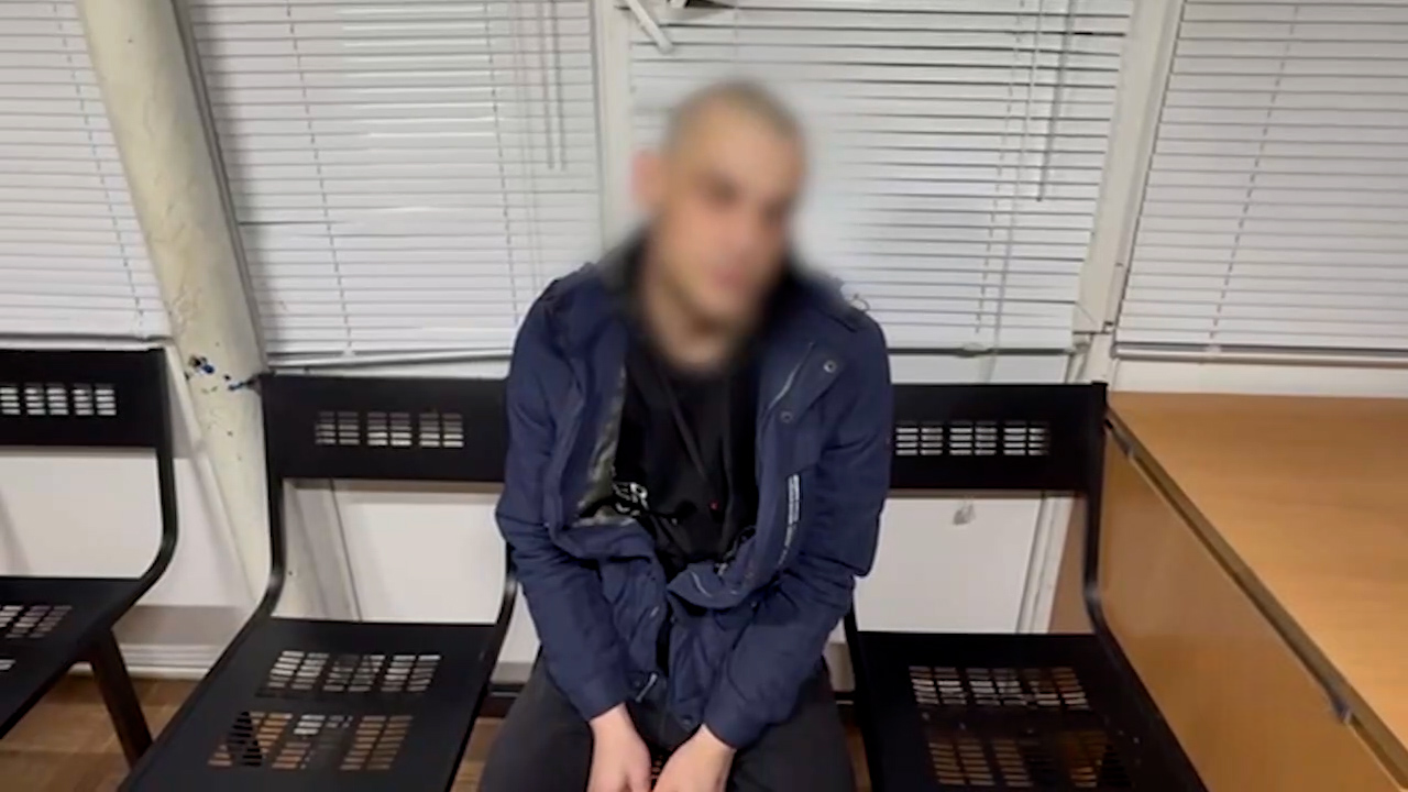 Служебная собака учуяла наркотики у пассажира легковушки в Волгоградской области