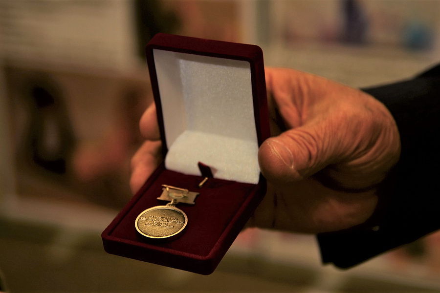 Премии и гранты вручили ученым и коллективам в Волгограде