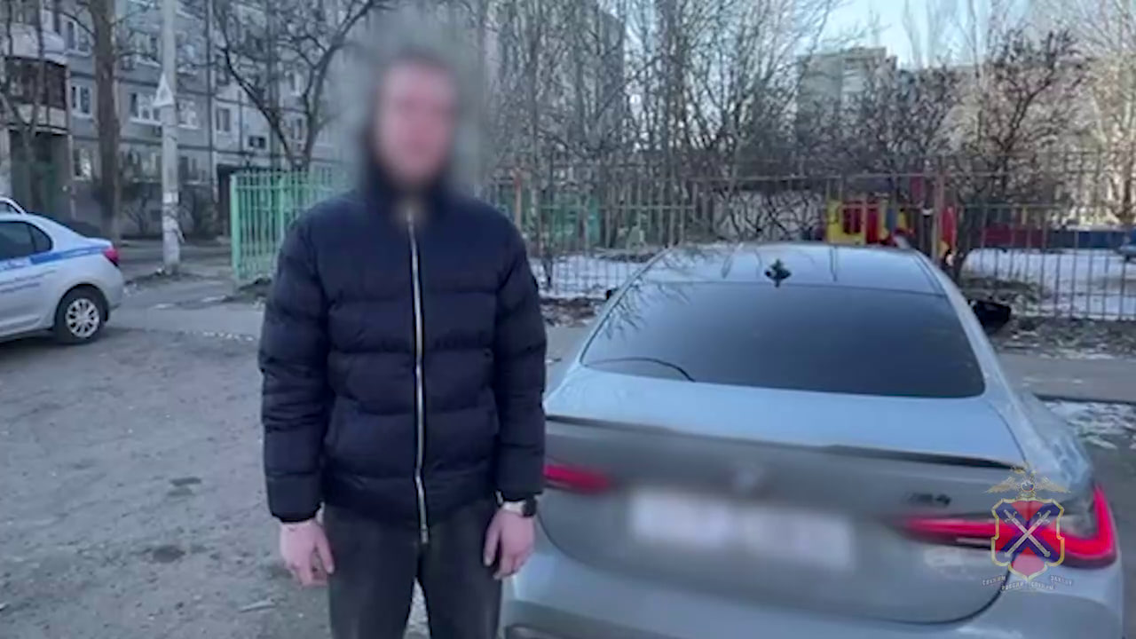 Полицейские нашли водителя, устроившего заносы на дороге в Волгограде