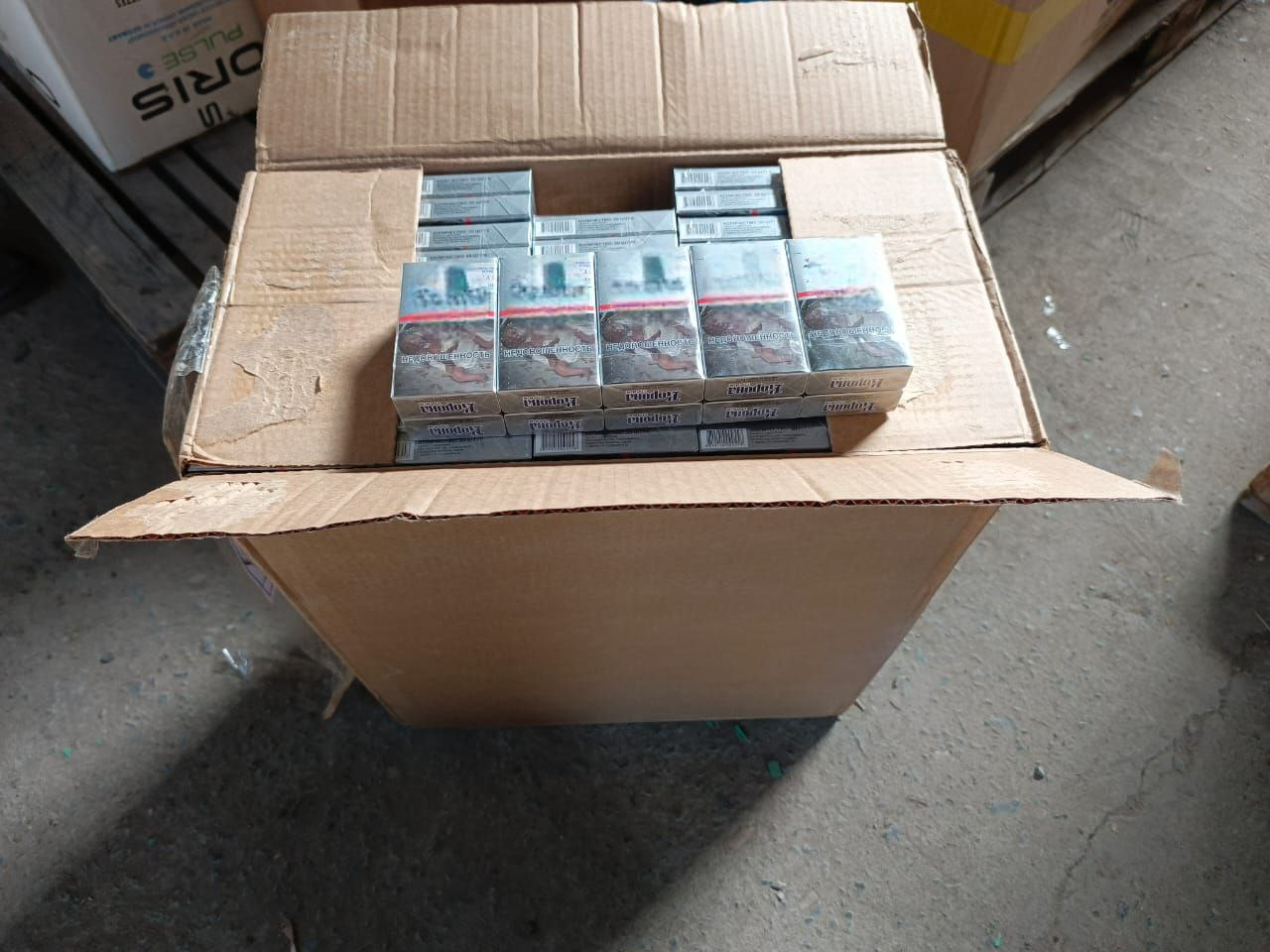 Под Волгоградом будут судить мужчину за незаконную реализацию более 20 тысяч пачек сигарет