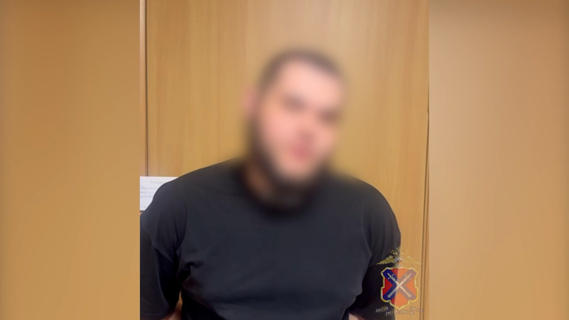 Молодого наркокурьера задержали полицейские в Волжском
