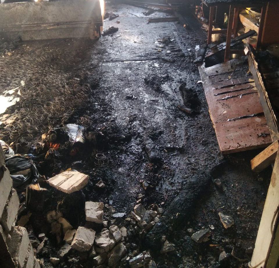 В Волжском проводится проверка после смертельного пожара из-за курения в постели