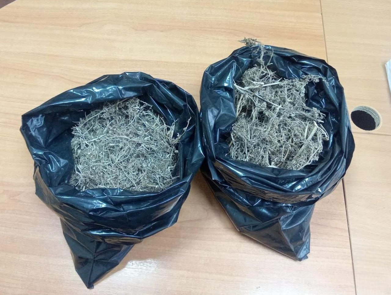 Жителю Волгоградской области грозит до 10 лет тюрьмы за хранение крупной партии марихуаны